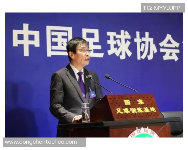 刘军足球训练全方位提升青少年技能与团队合作精神的创新方法
